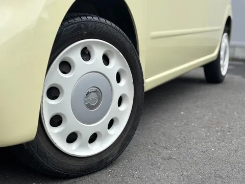 Daihatsu Mira Cocoa
