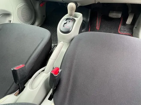 Mitsubishi I