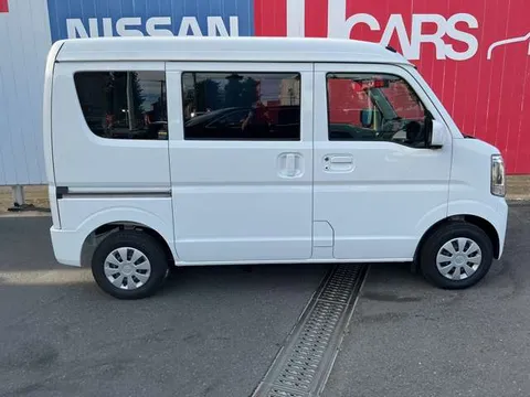 Nissan Clipper