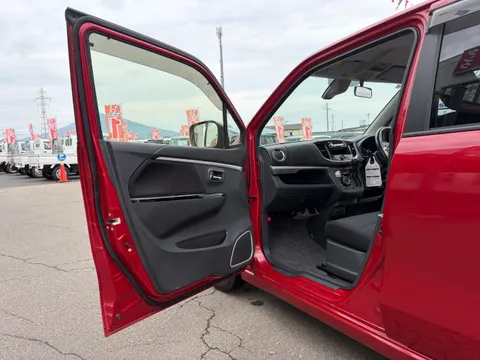 Suzuki Wagon R Stingray