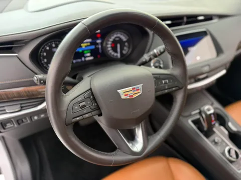 Cadillac XT4