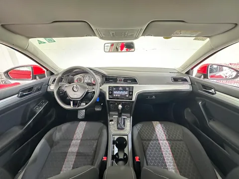 Volkswagen Lamando