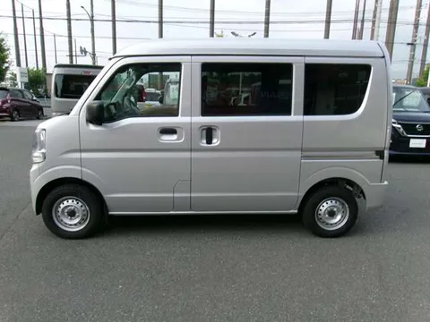 Nissan Clipper