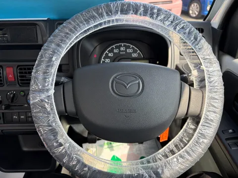 Mazda Scrum Truck