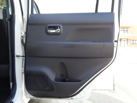 Toyota Pixis Space