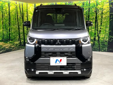 Mitsubishi Delica Mini