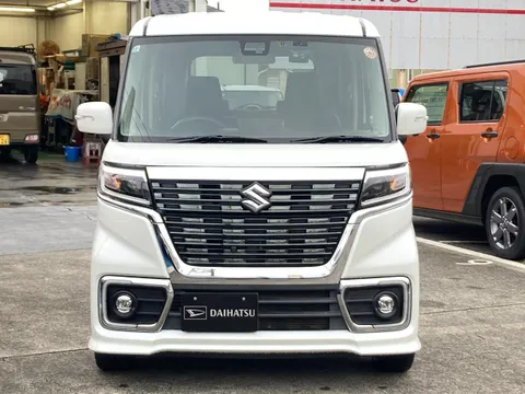 Suzuki Spacia Custom