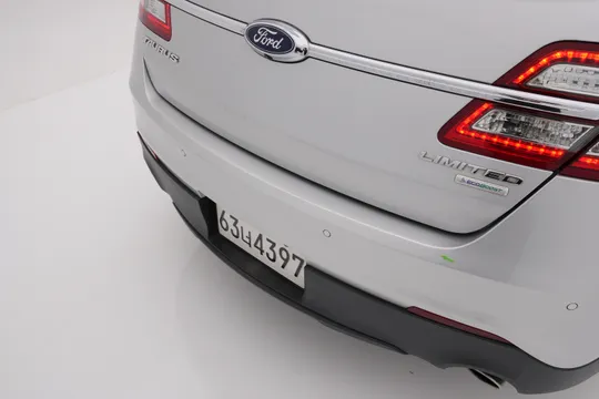 Ford Taurus