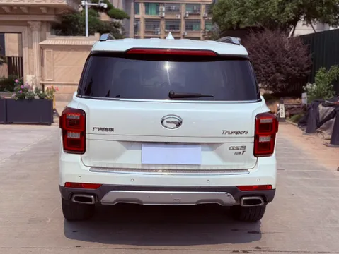 Gac GS8
