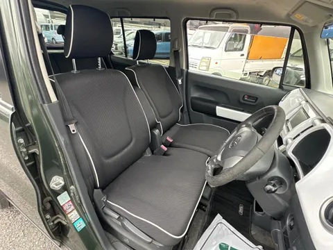 Mazda Flair Crossover