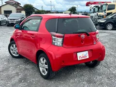Toyota iQ