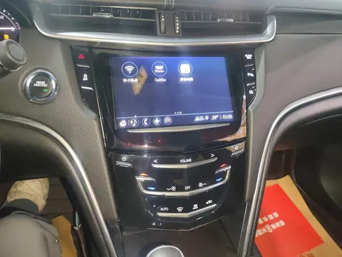 Cadillac XTS