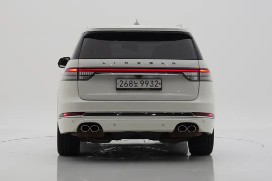 Lincoln Aviator