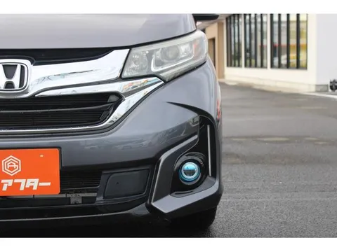 Honda Freed Plus