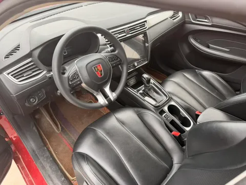 Roewe i5