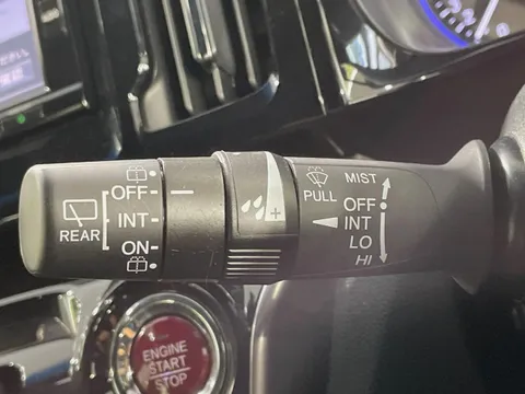 Honda N-WGN Custom