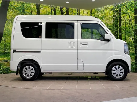 Nissan Clipper