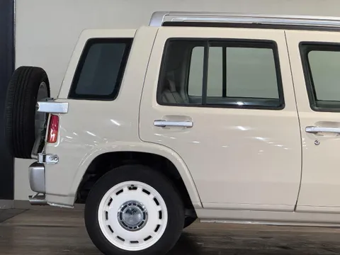 Nissan Rasheen