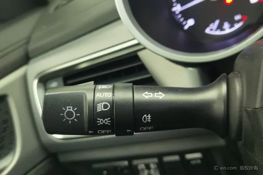 Geely Emgrand GL