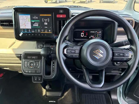 Suzuki Spacia