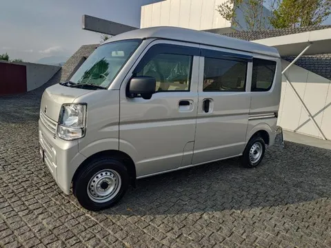 Mitsubishi Minicab Van