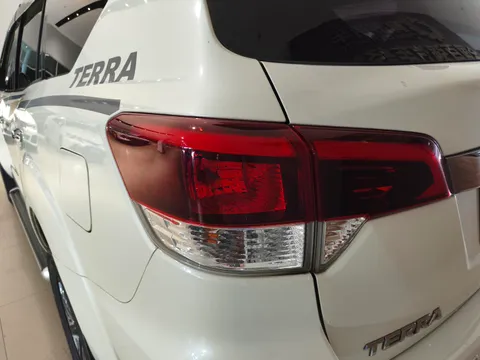 Nissan Terra