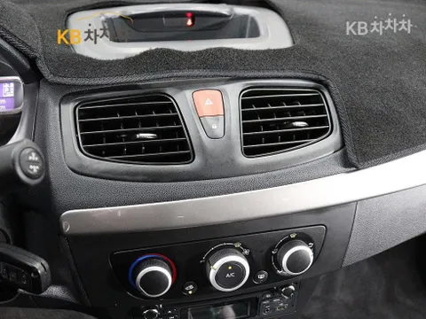 Renault SM3