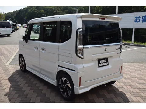 Suzuki Spacia Custom