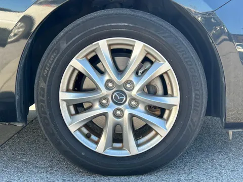 Mazda Axela Sport