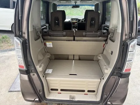 Honda N-BOX Plus