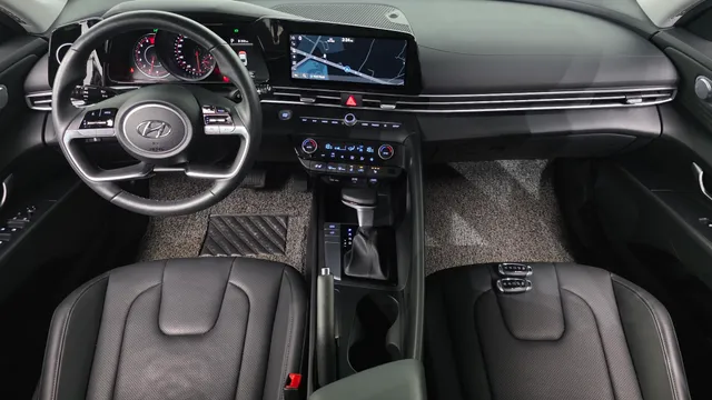 Hyundai Elantra (Avante)