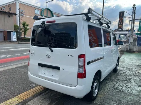 Toyota TownAce Van