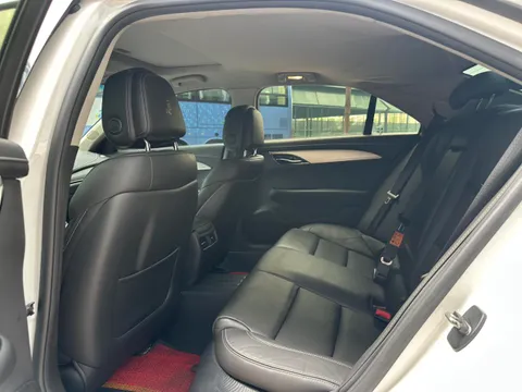 Cadillac ATS-L
