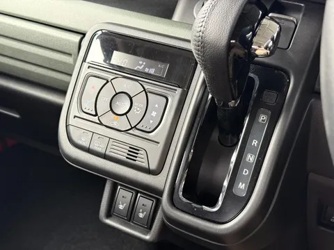Suzuki Spacia Gear