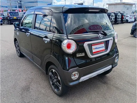 Toyota Pixis Joy
