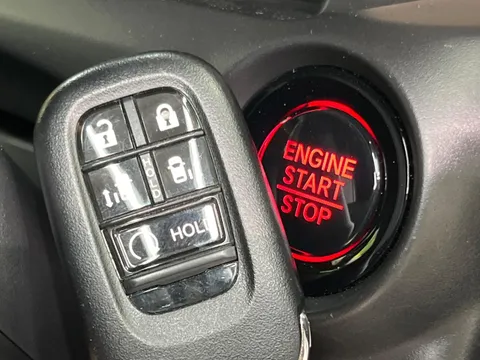 Honda N-BOX Joy