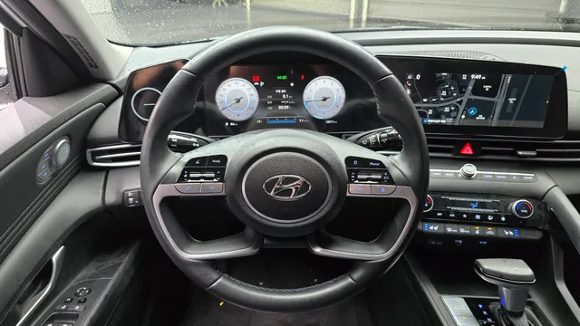 Hyundai Elantra (Avante)