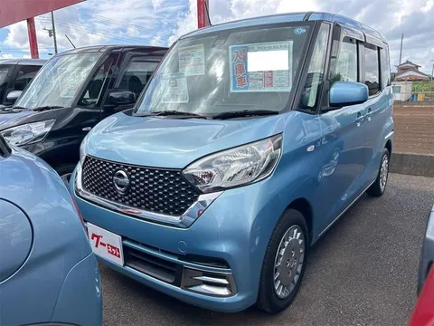 Nissan Dayz Roox