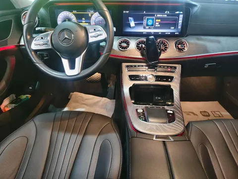 Mercedes-Benz Mercedes-Benz CLS
