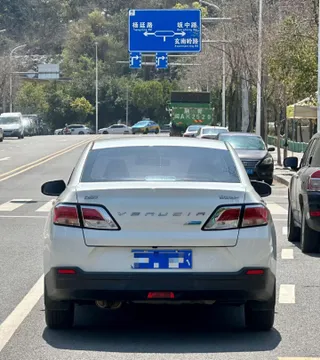 Venucia D60