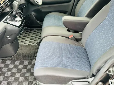 Mitsubishi eK X