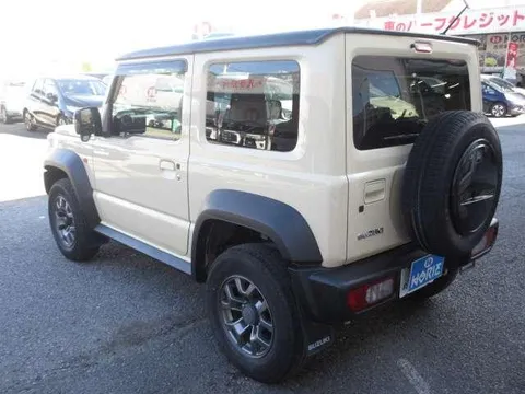Suzuki Jimny Sierra