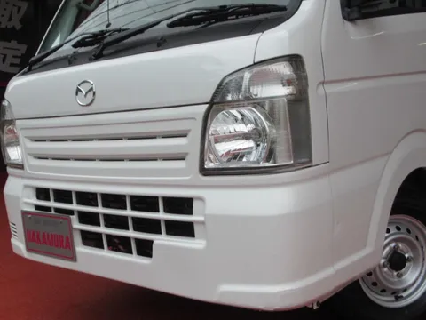 Mazda Scrum Truck