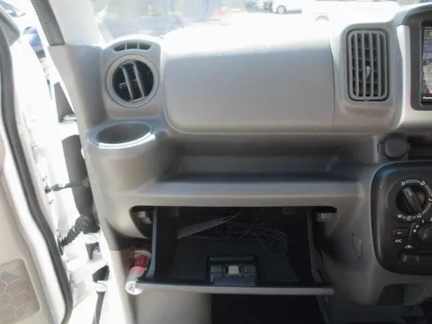 Mitsubishi Minicab Van