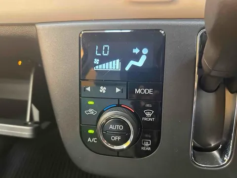 Daihatsu Mira Tocot