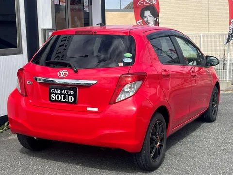 Toyota Yaris (Vitz)