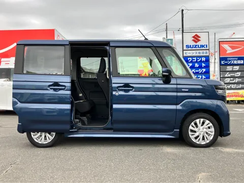 Suzuki Spacia Custom