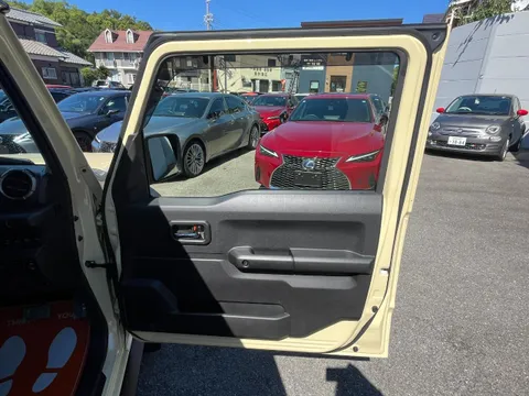 Suzuki Jimny Nomade