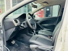 Peugeot 301