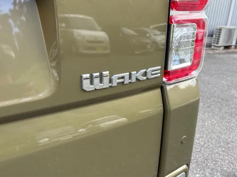 Daihatsu Wake